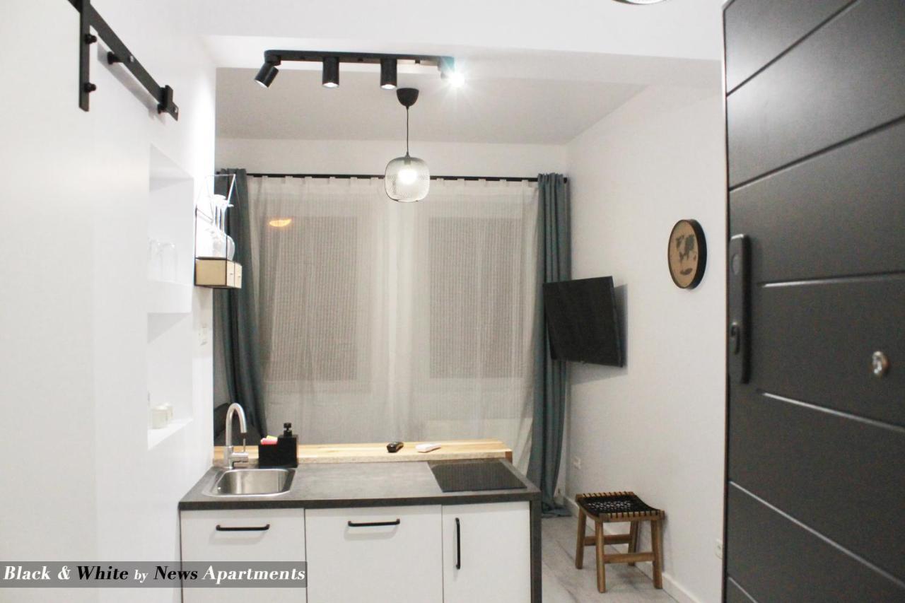 Black & White - News Apartment Bucureşti Exterior foto